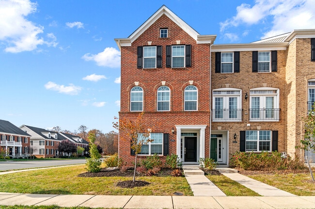 Building Photo - 23149 Dunlop Heights Ter