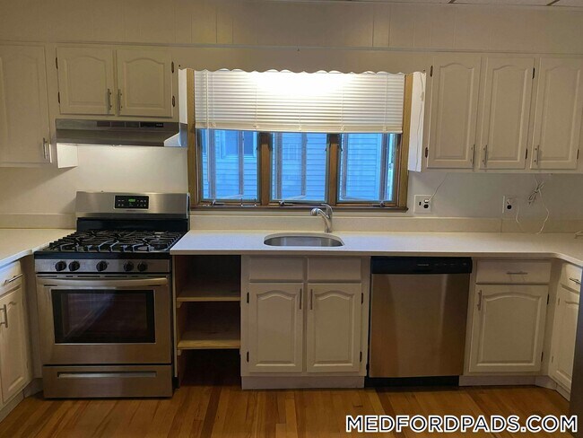 Foto del edificio - 60 Pinkert St