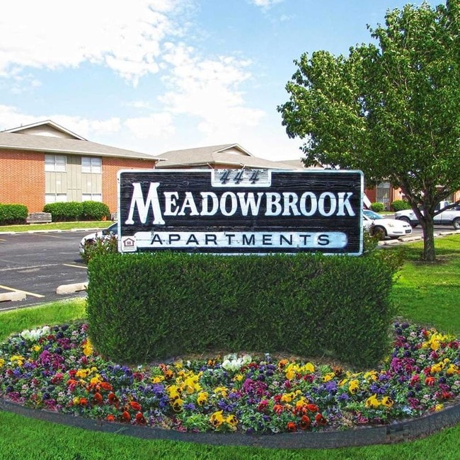 Meadowbrook Apartments Apartments in Tulsa, OK