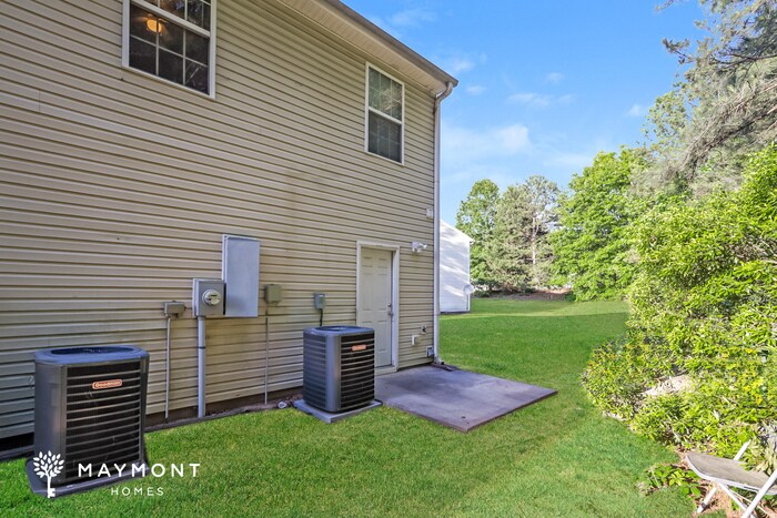 Building Photo - 2105 Marlin Dr