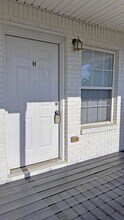 Building Photo - 145 Darlene Dr