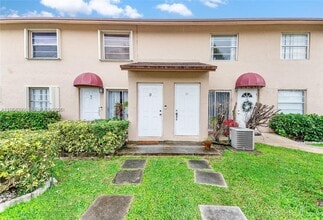 Building Photo - 15280 SW 80th St