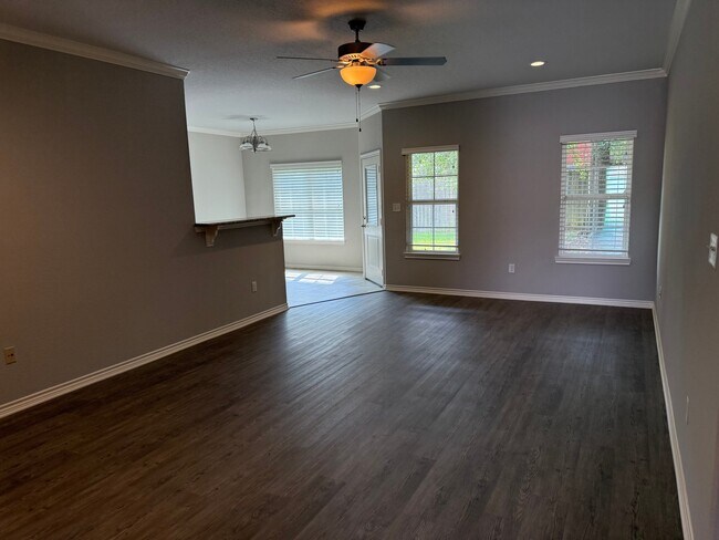 Foto del edificio - 2200 Woodgrove Lane