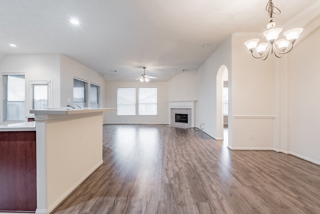 Building Photo - 24623 Blane Dr