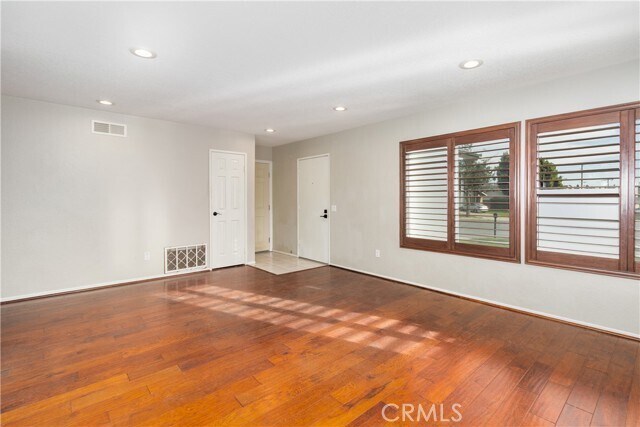 Foto del edificio - 121 Genoa Way