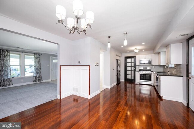 Foto del edificio - 6517 Jefferson Ct