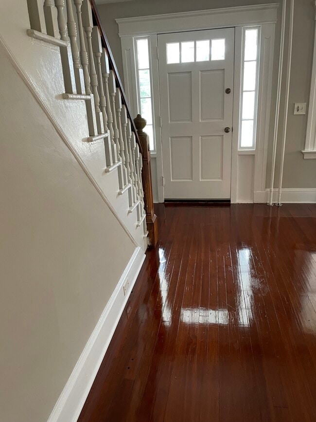 Foto del edificio - 381 Ward St