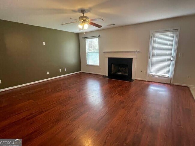 Foto del edificio - 4332 Ash Tree St SW