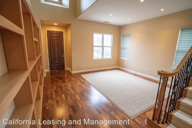 Building Photo - 4 br, 3.5 bath House - 27089 Maple Tree Court