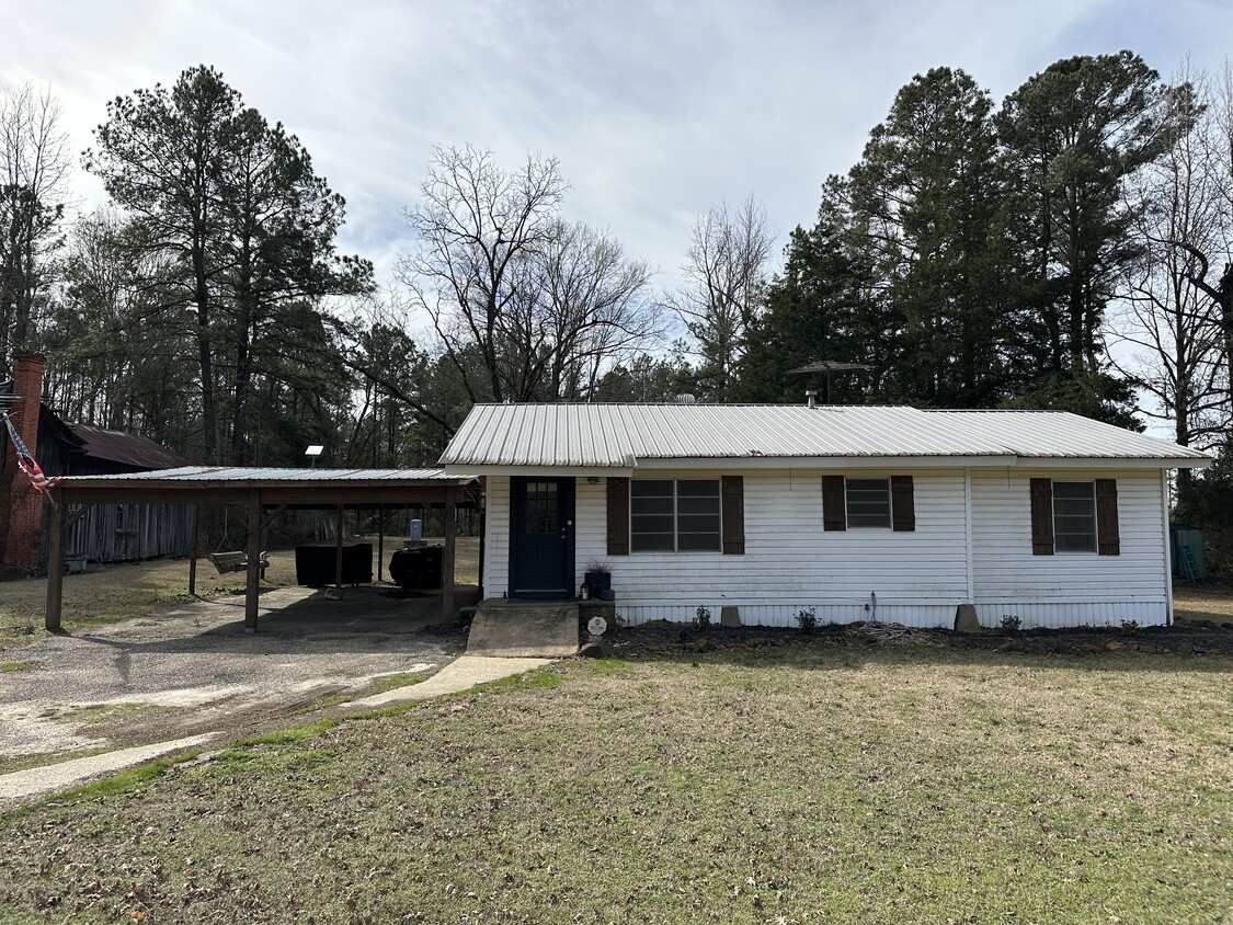 Foto principal - 376 Oak Tree Rd