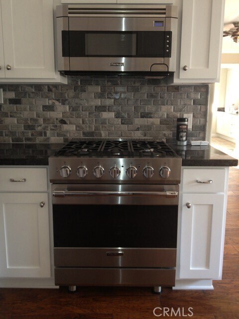 Foto del edificio - 20442 Santa Ana Ave