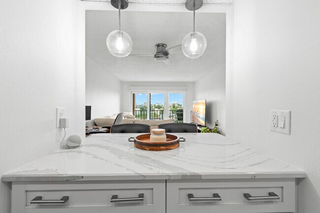 Foto del edificio - 51 Island Way