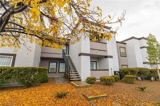 Building Photo - 7255 W Sunset Rd