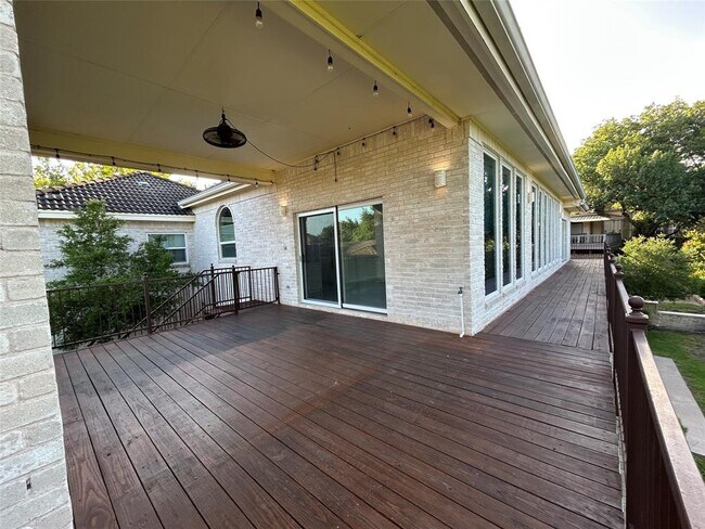 Foto del edificio - 41 Stillmeadow Dr