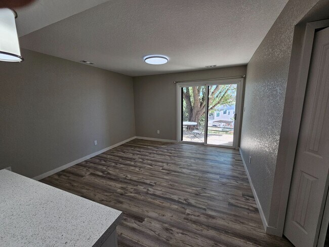 Building Photo - 6937 Gayle Lyn Ln