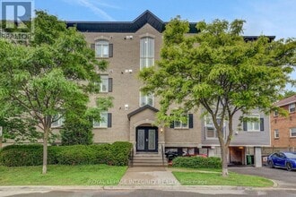 Building Photo - 711 Churchill Ave N