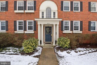 Building Photo - 6622 10th St