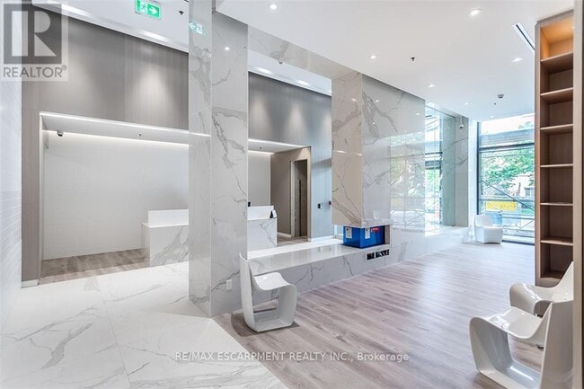 Photo du bâtiment - 370 Martha St