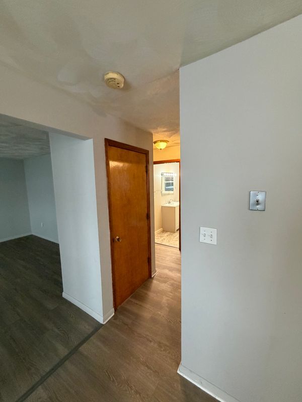 Foto del edificio - 44 Young Ave