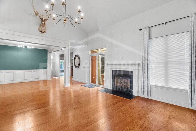 Foto del edificio - 3 Bedroom/2 Bath Duplex in Stonebridge Vil...