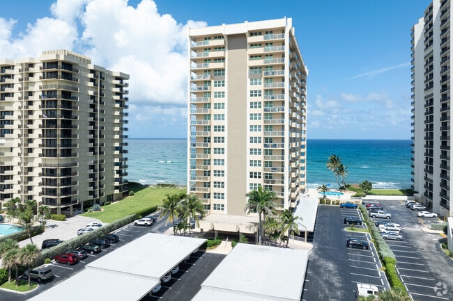 Aquarius Condominiums