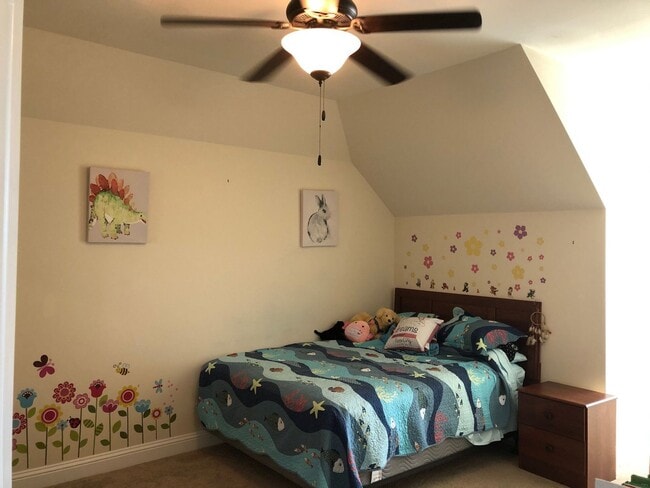Building Photo - Energy Smart Home!