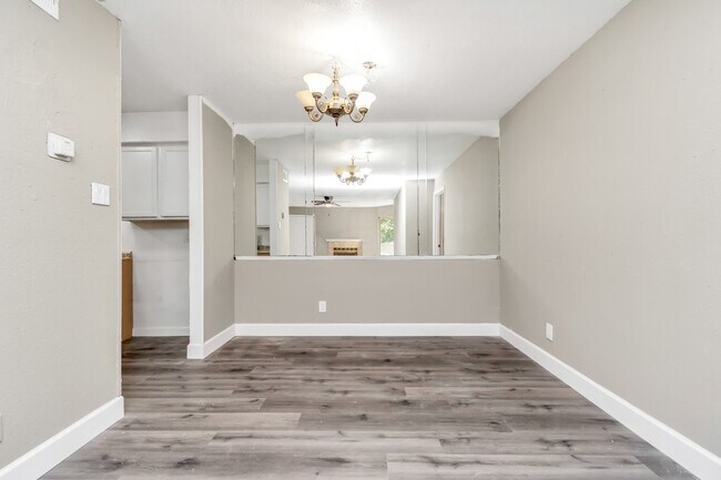 Foto del edificio - 9700 Leawood Blvd