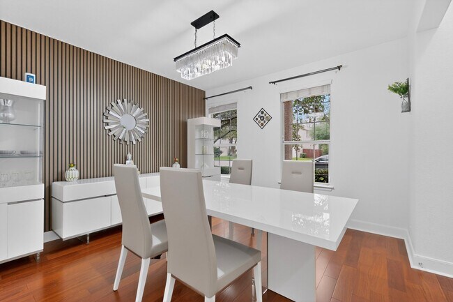 Foto del edificio - 2659 Salorn Way