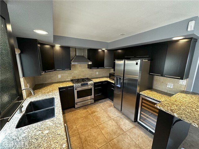 Foto del edificio - 18598 Creek Ln
