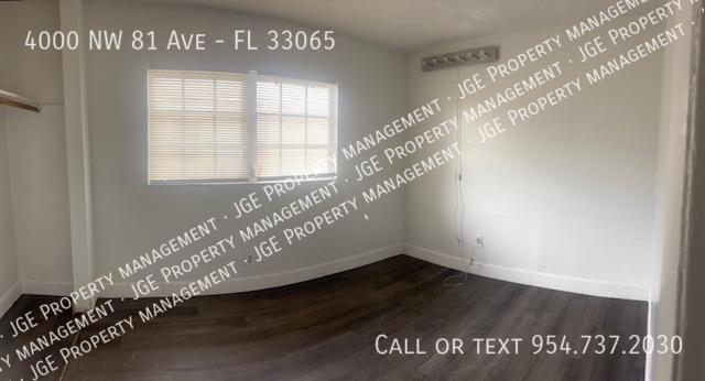 Foto del edificio - 4000 NW 81st Ave
