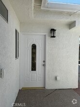Building Photo - 347 E 224th St