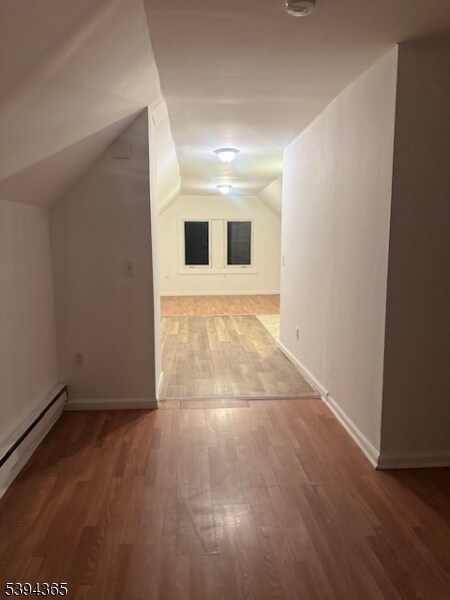 Foto del edificio - 537 S Park St