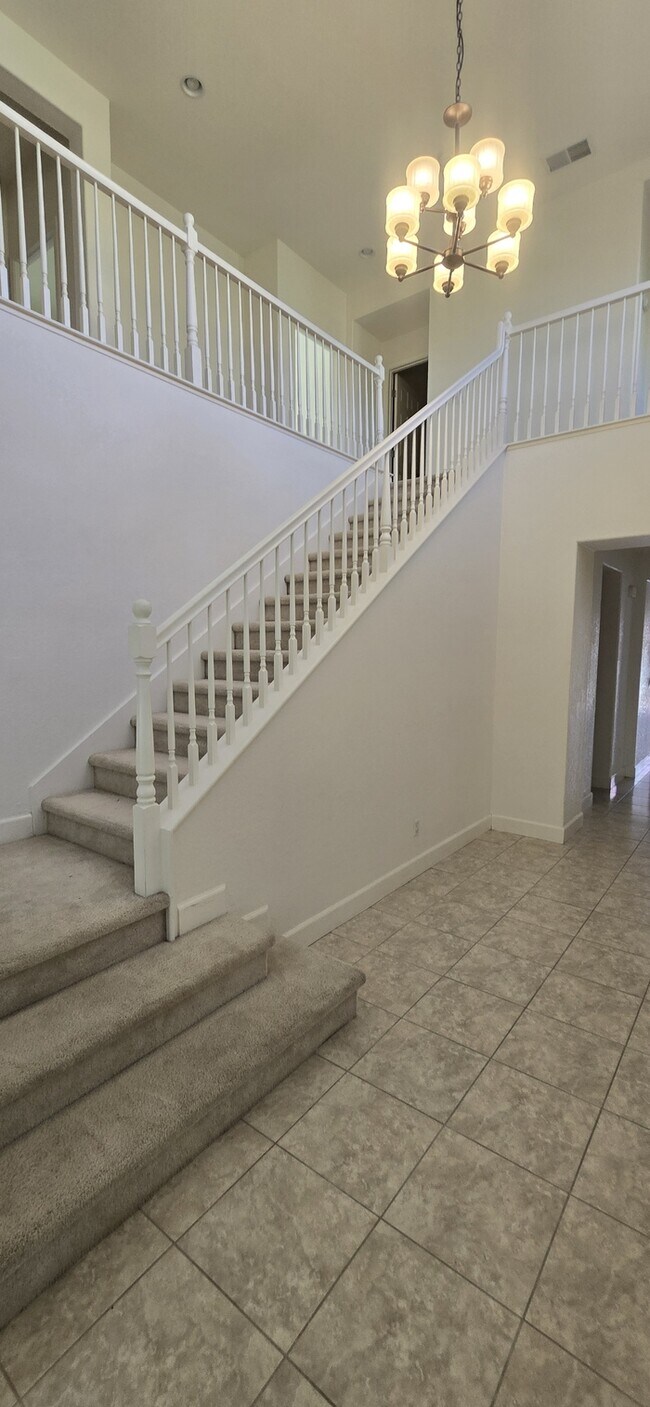 Foto del edificio - Elegant 4 Bedroom 4 Bath Mountain House So...