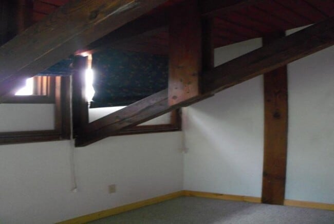 Building Photo - 623 N Wisconsin St