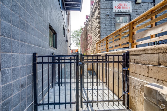 Dog Run | Pet Friendly Apartments | The Bohen | Luxury Apartments for Rent Minneapolis - The Bohen Apartments
