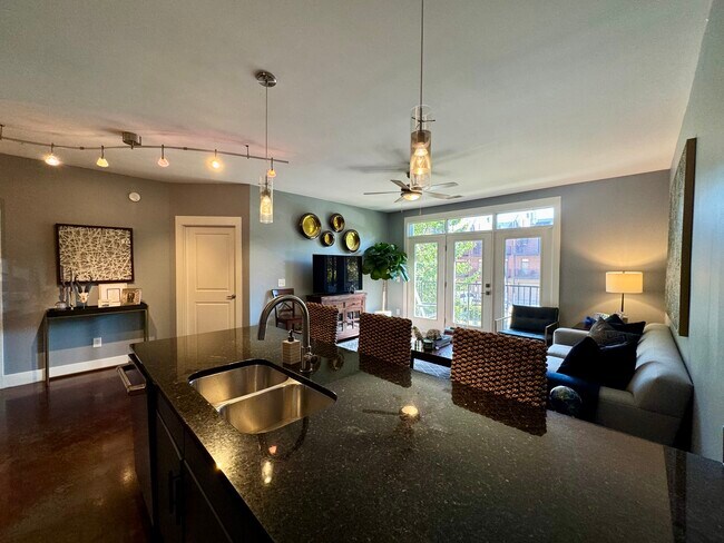 Foto del edificio - 817 3rd Ave N