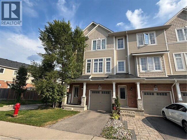 Building Photo - 100 Chester Dr