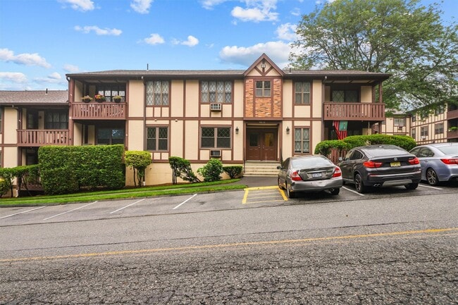 Building Photo - 407 Sierra Vista Ln