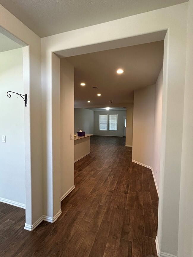 Foto del edificio - 1713 Twin Falls Dr