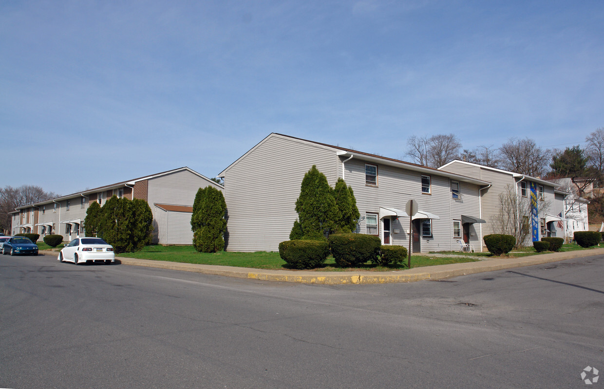 Primary Photo - Shikellamy Homes North