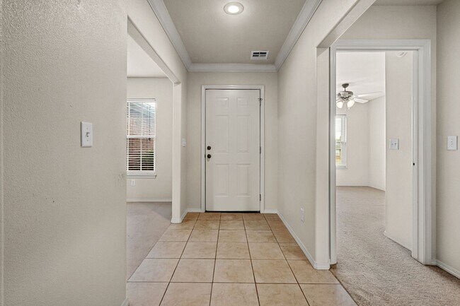 Building Photo - Great 3 Beds + 2 Baths Home with Solar Pan...