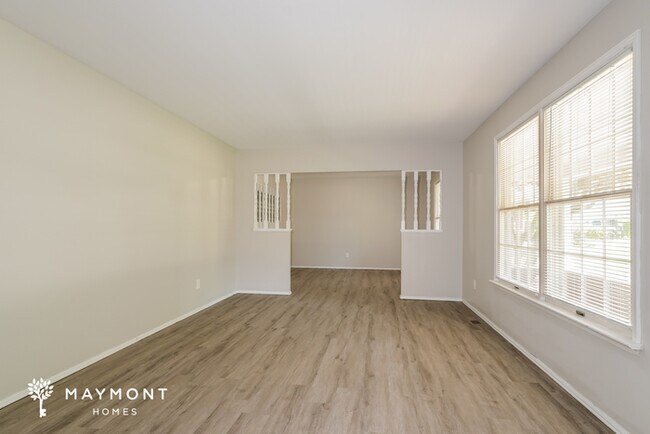 Foto del edificio - 4315 Tanglebrook Dr