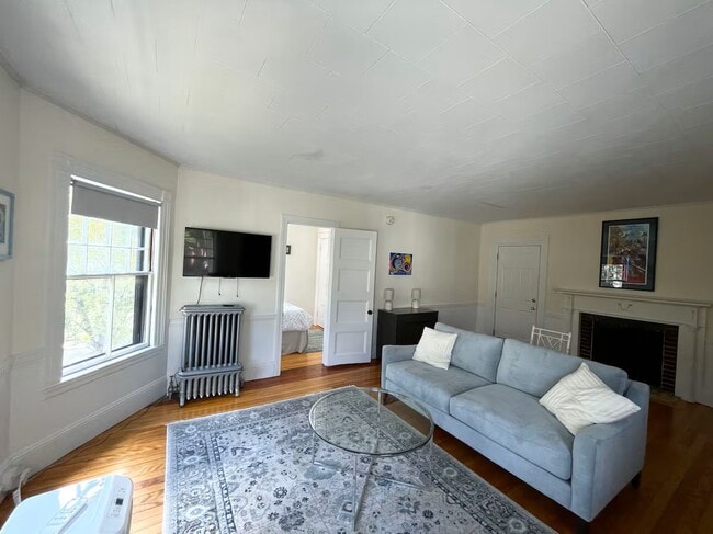 Building Photo - Thomas Edwards House