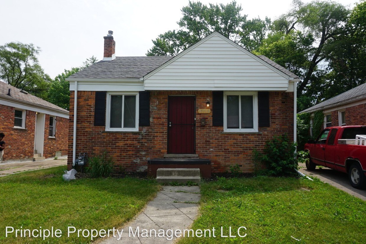 15718 Fielding St, Detroit, MI 48223 House Rental in Detroit, MI