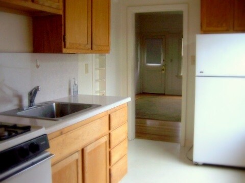 Building Photo - 2138 McKinley Ave