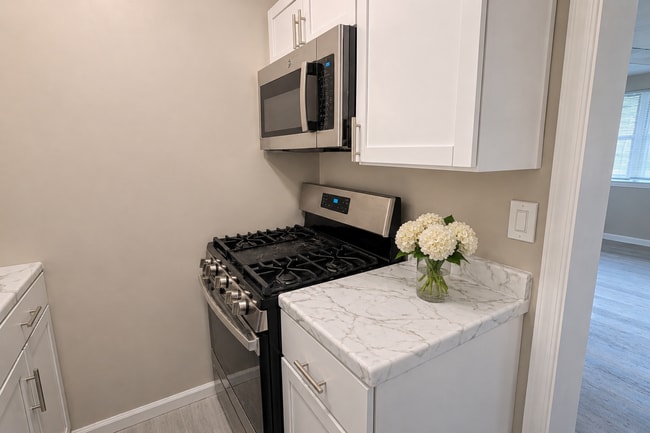 Photo - 44 49th St. SE, Unit A1 House