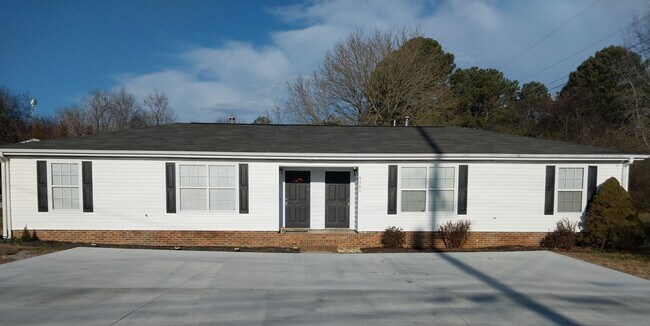 Foto del edificio - 9901 Hixson Pike