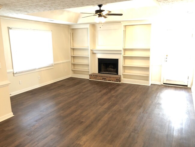 Building Photo - Wonderful Adult living Community in Conyers.