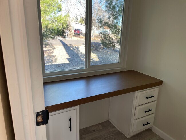 Foto del edificio - 9037 E Rancho Vista Dr