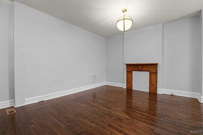 Foto del edificio - 4629 Washington Ave